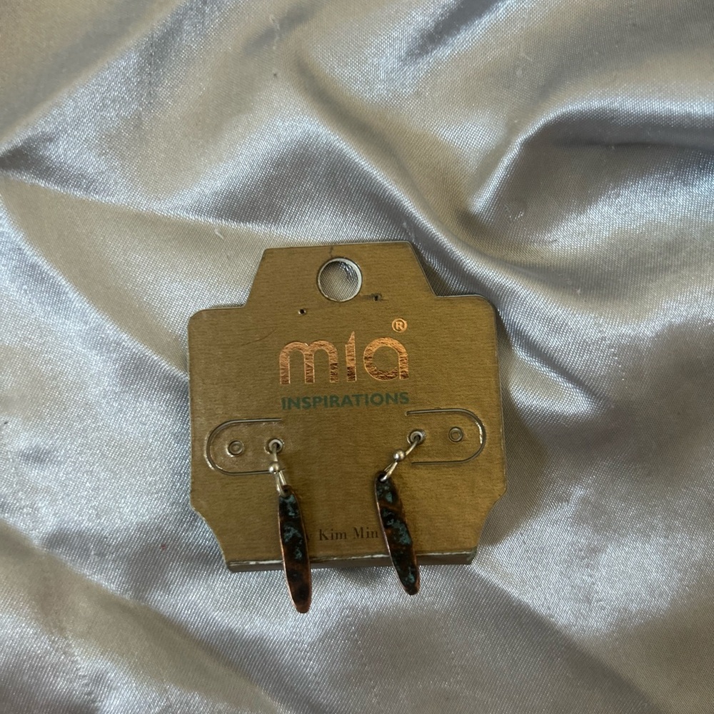 MIA Multicolor Dangle Earrings